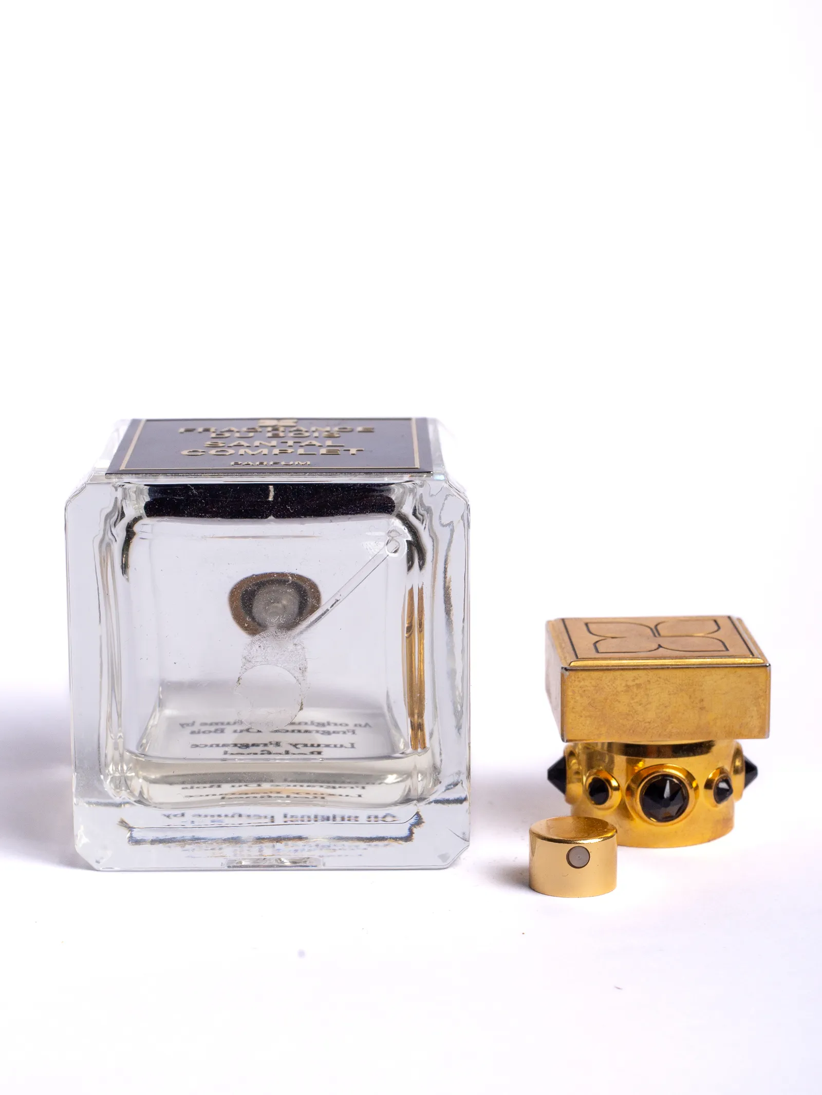 Santal Complet фото 3